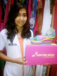 Doctor Shoes.Owner (2)